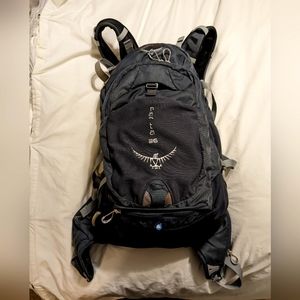 Osprey Manta 36 hiking and biking hydration backpack